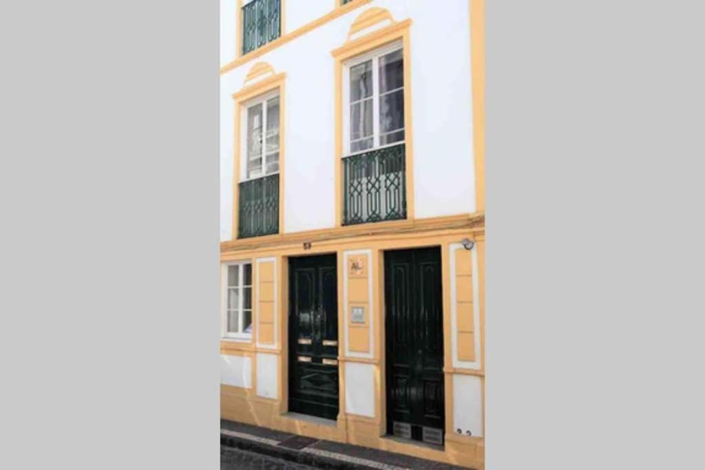 Pdl - Three Apartment