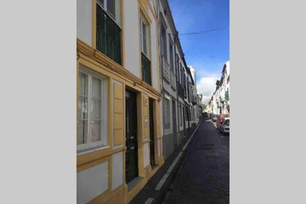 Pdl - Three * Ponta Delgada (Sao Miguel)